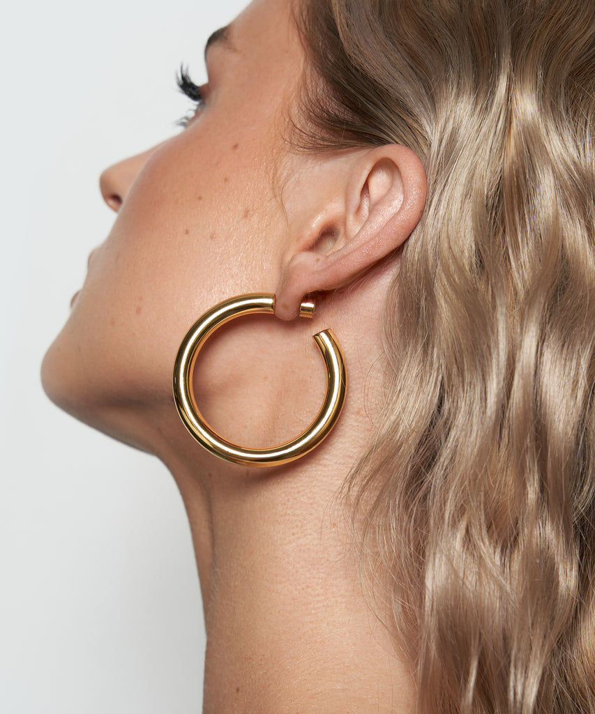 SIGNATURE HOOPS Ø 50 MM GOLD PLATED